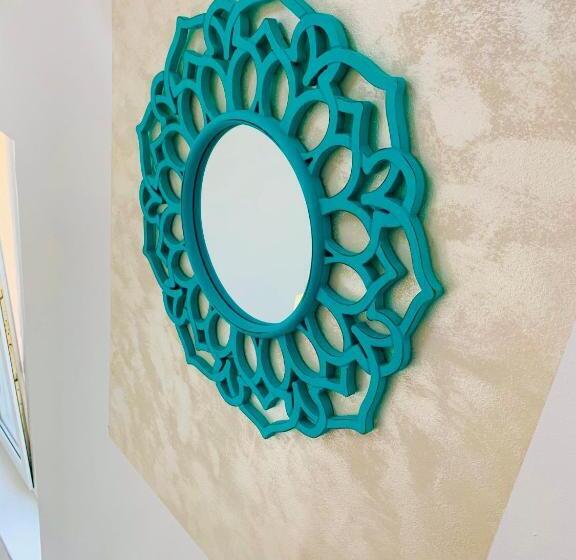 غرفة قياسية ثلاثية, Casa Ryana