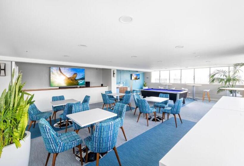 شقة غرفة واحدة مطلة على البحر, Pacific Monarch   1 Br   Ocean And City Views!