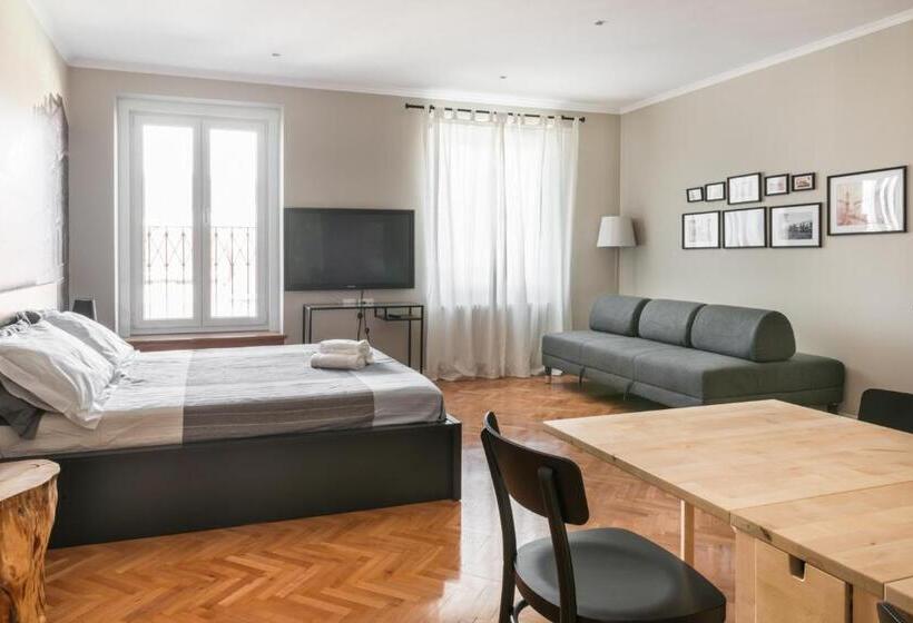 اتاق استاندارد سه نفره, Garibaldino Rooms