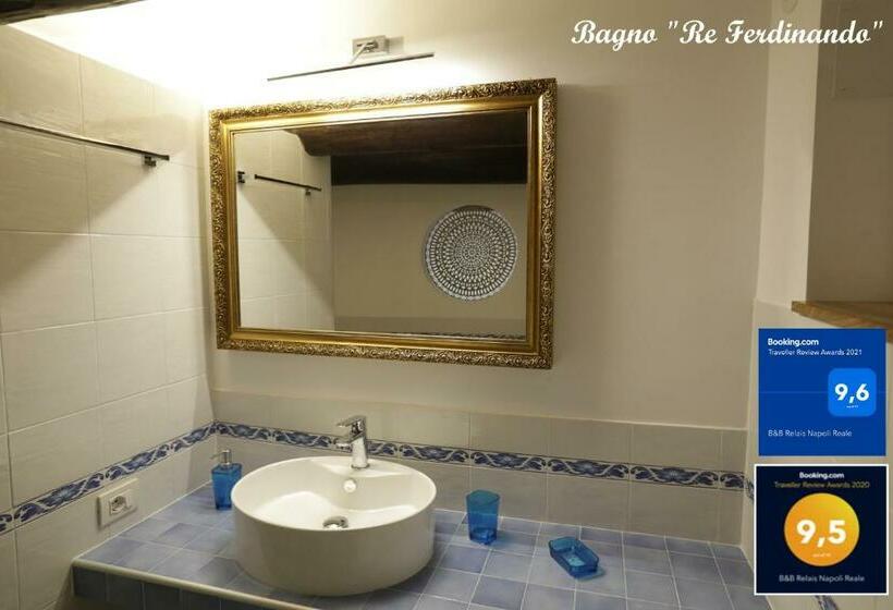 اتاق استاندارد چهار تخته, B&b Relais Napoli Reale