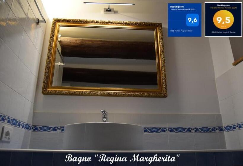 اتاق استاندارد چهار تخته, B&b Relais Napoli Reale