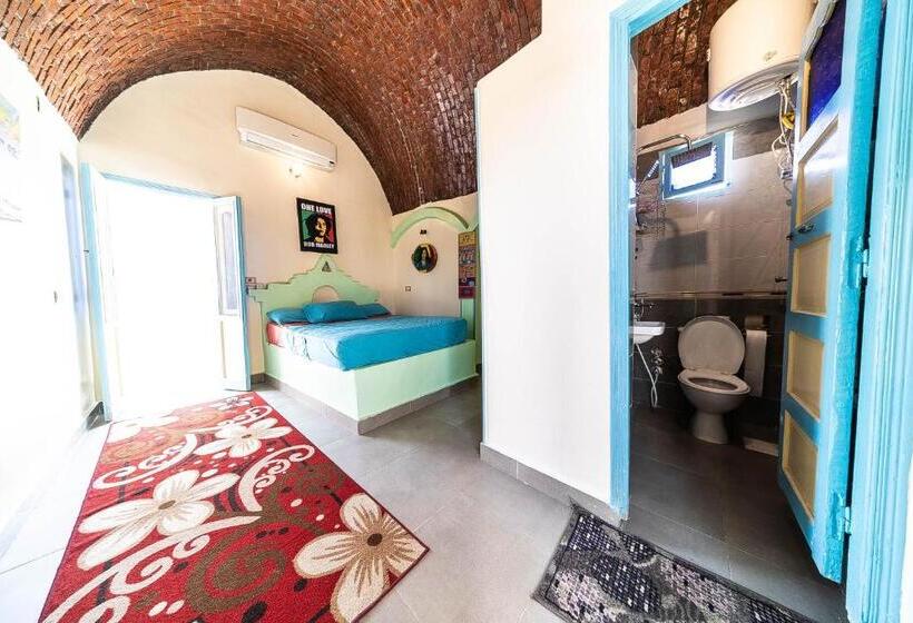 اتاق لوکس, Bob Marley Guest House