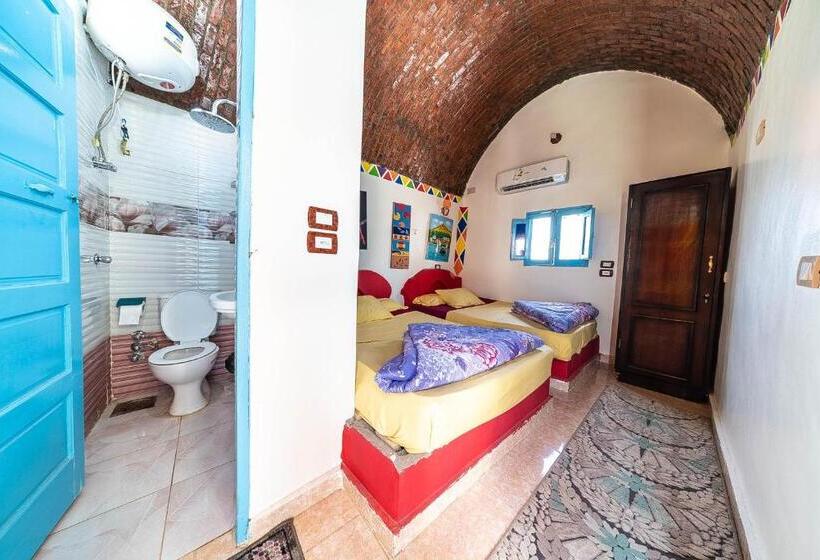 اتاق استاندارد, Bob Marley Guest House