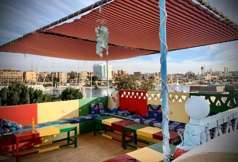 اتاق استاندارد, Bob Marley Guest House