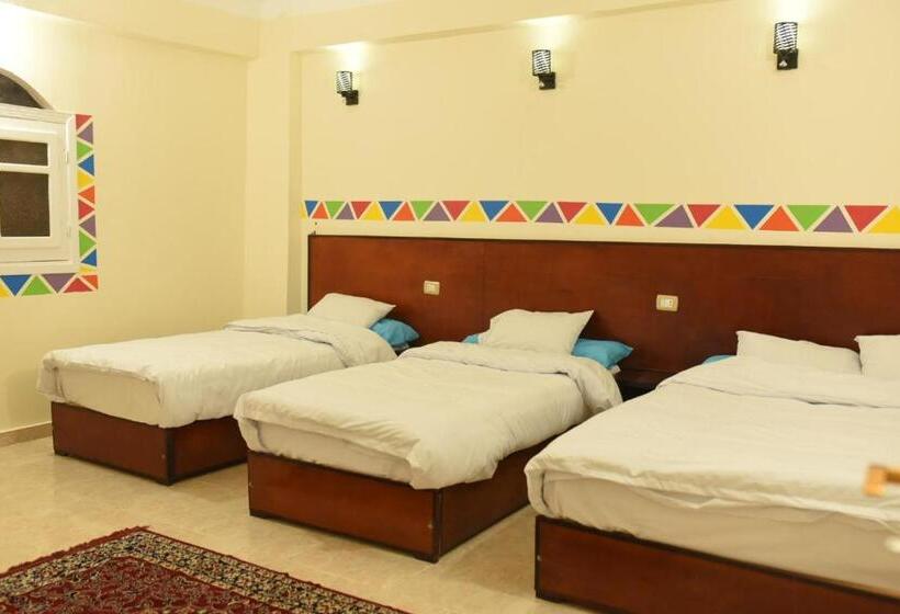 Standard room with outdoor bath, Bob Marley Guest House