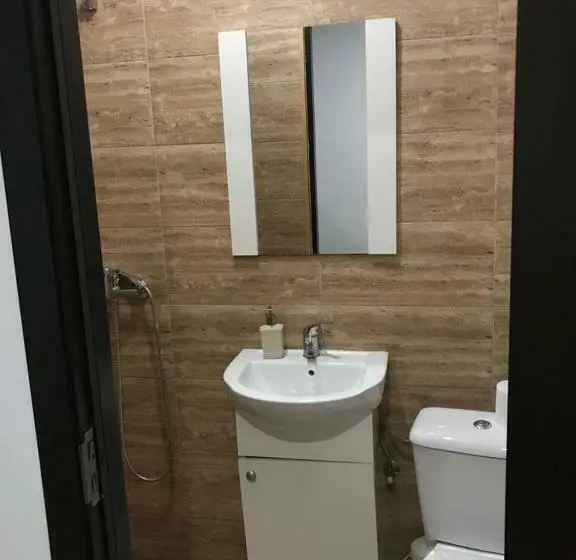 Huoneisto 1 Makuuhuone, Regim Hotelier Pietonală