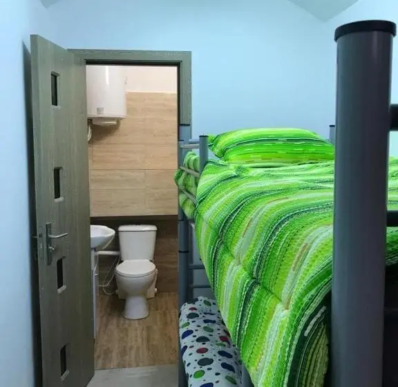 Standard-studio, Regim Hotelier Pietonală