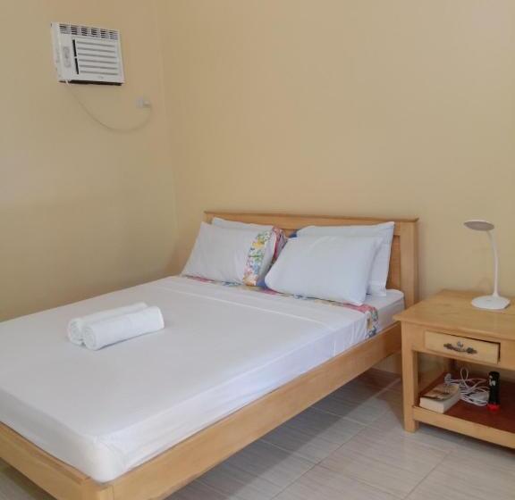اتاق استاندارد, Uptown Guesthouse