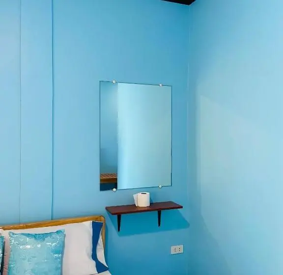 اتاق لوکس, Uptown Guesthouse