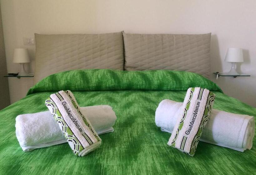 スタンダードトリプルルーム, B&b Adele