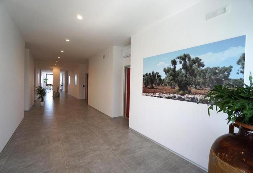 חדר דלוקס לארבעה, Terra Di Negroamaro