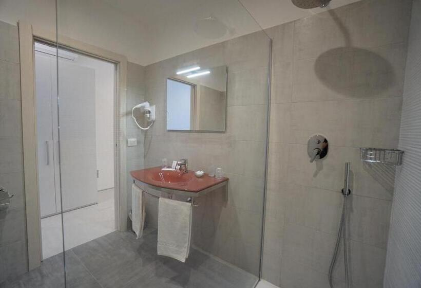 חדר דלוקס, Terra Di Negroamaro