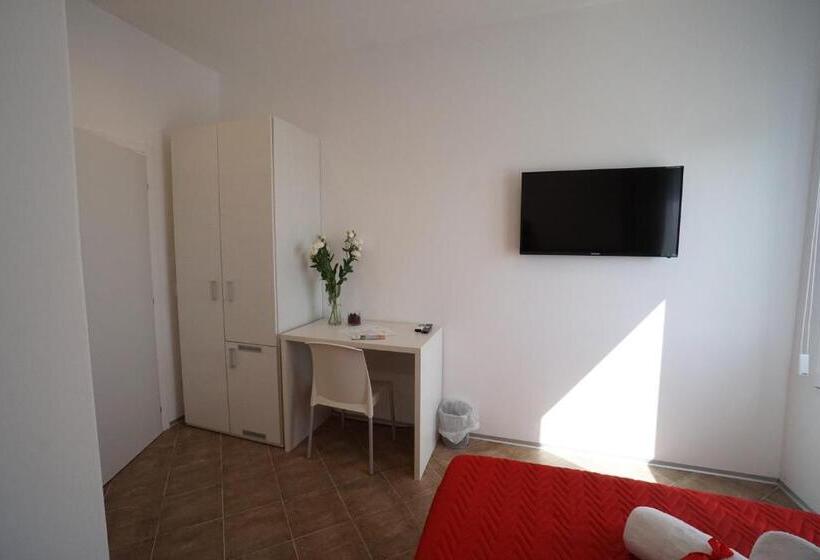 חדר סטנדרט מותאם לאדם עם מוגבלויות, Terra Di Negroamaro