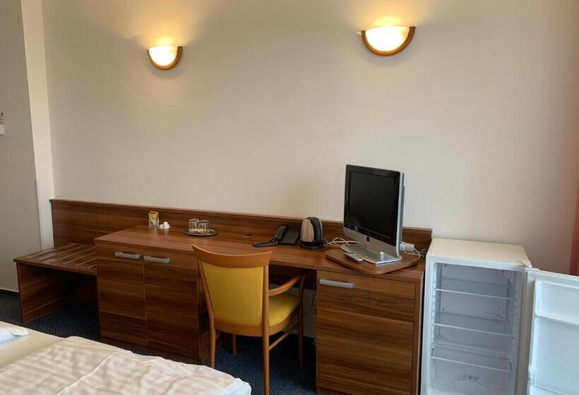 غرفة قياسية مزوَّدة بشُرفة, Wellness & Spa Apartments Lipno   Frymburk