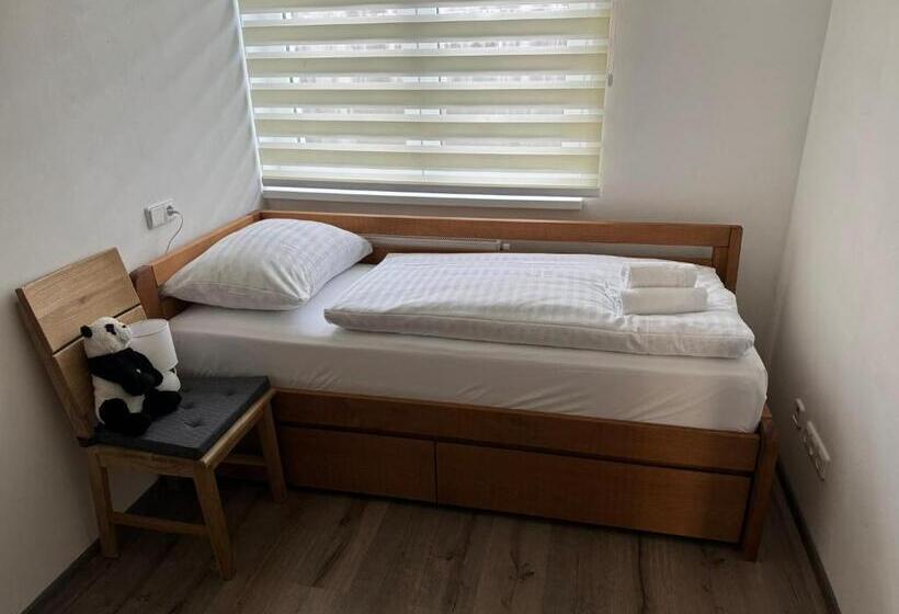 شقة غرفتين, Wellness & Spa Apartments Lipno   Frymburk