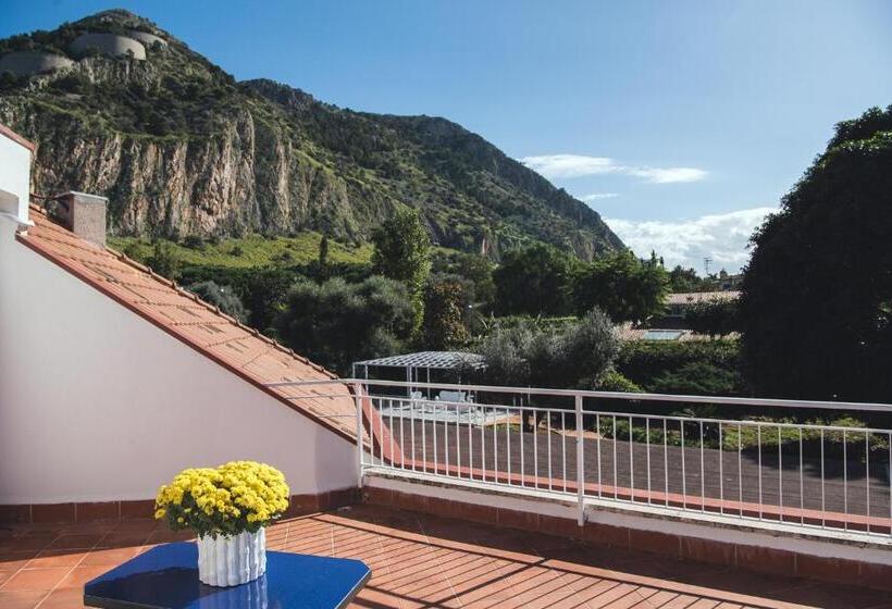 اتاق استاندارد با تخت بزرگ, Il Giardino Di Venere