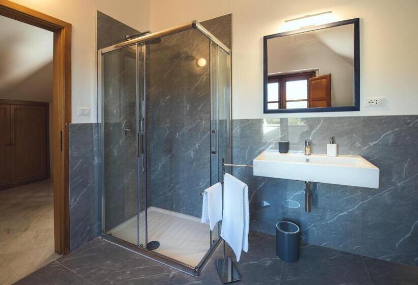 اتاق استاندارد با تخت بزرگ, Il Giardino Di Venere