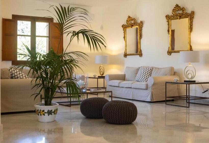 ویلای یک اتاق خوابه با استخر شنا, Il Giardino Di Venere