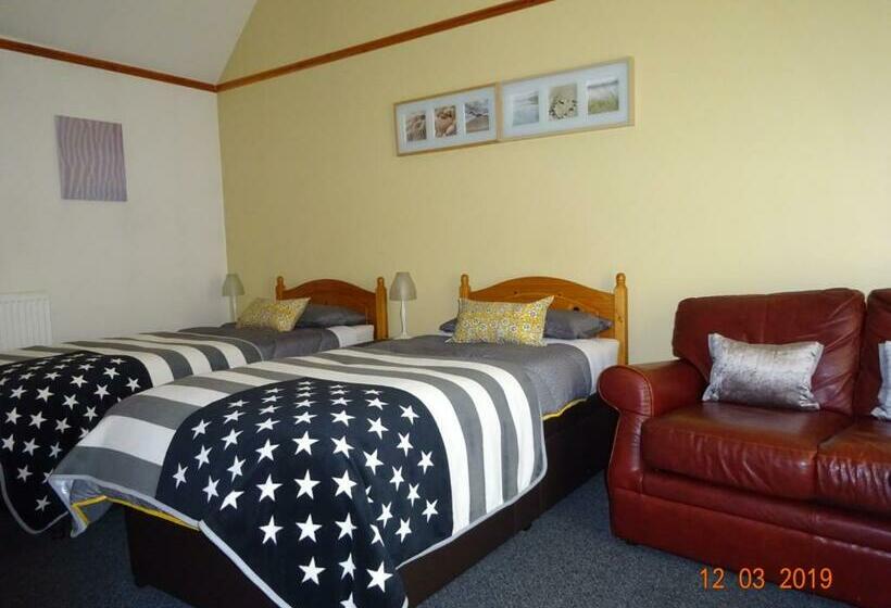 Номер Стандарт, Kindale House