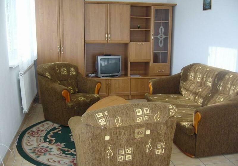 家庭间, Penzion Europa Diakovce