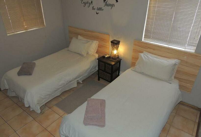 Номер Стандарт, The Big Tree Guest House