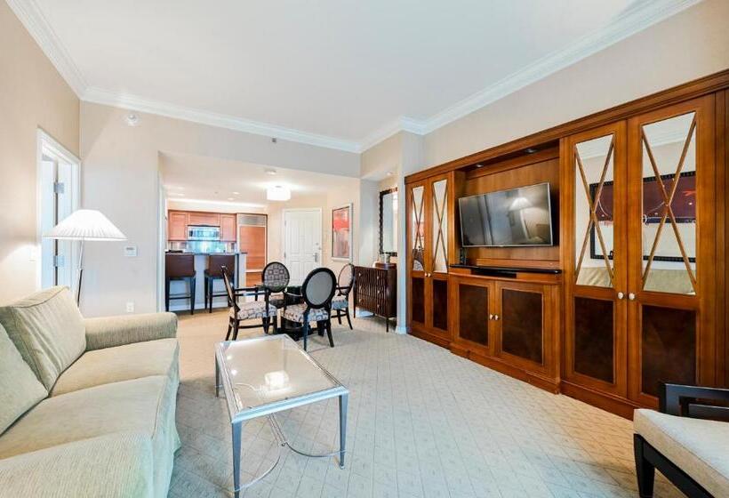 バルコニー付き1ベッドルームアパートメント, Stripviewsuites At Signature