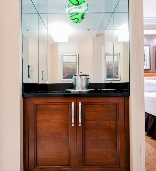 2ベッドルームアパートメント, Stripviewsuites At Signature