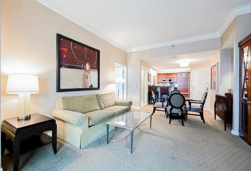 1ベッドルームアパートメント, Stripviewsuites At Signature