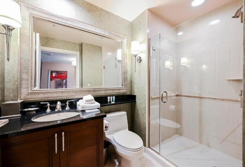 1ベッドルームアパートメント, Stripviewsuites At Signature