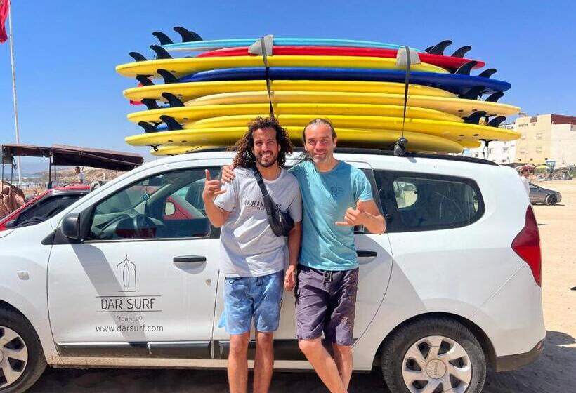 غرفة إقتصادية, Dar Surf