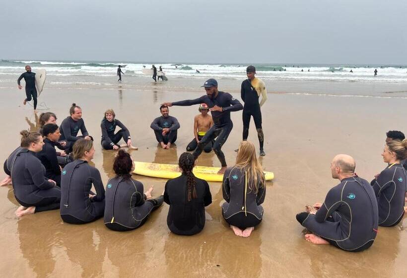 غرفة قياسية حمام مشترك, Dar Surf