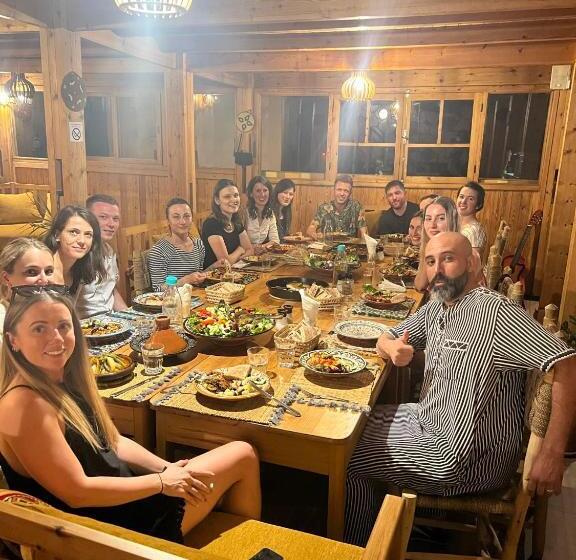 غرفة قياسية حمام مشترك, Dar Surf