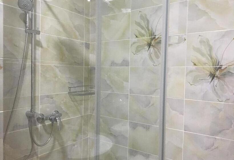 اتاق خانوادگی, Baitau Hotel Aktobe