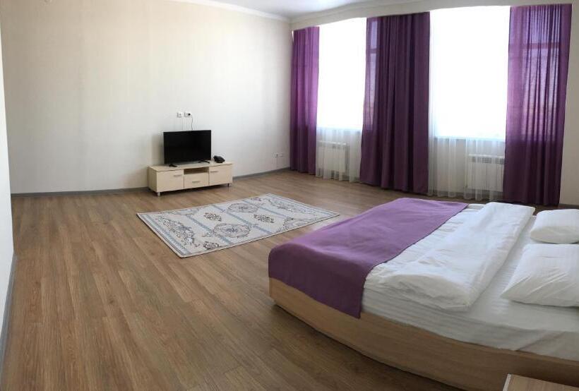 سوییت, Baitau Hotel Aktobe