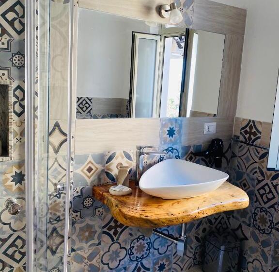 Standard Room with Balcony Side Sea View, Chiaro Di Luna