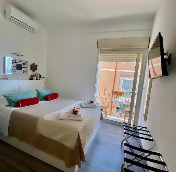 Standard Room with Balcony Side Sea View, Chiaro Di Luna