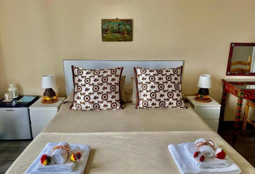 غرفة قياسية مطلّة علي البحر مزوَّدة بشُرفة, Chiaro Di Luna