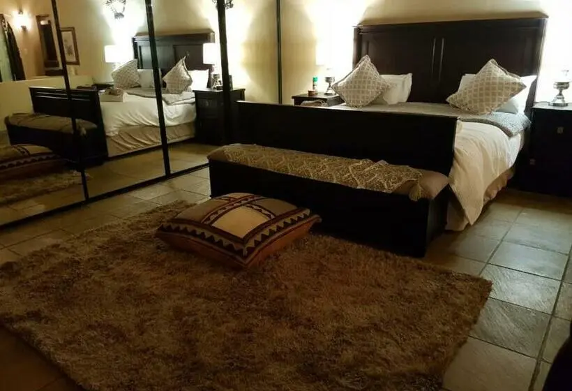 Talo 1 Makuuhuone, Tholo Private Game Lodge