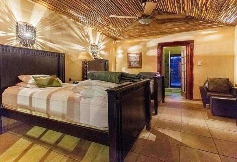 １ベッドルームハウス, Tholo Private Game Lodge