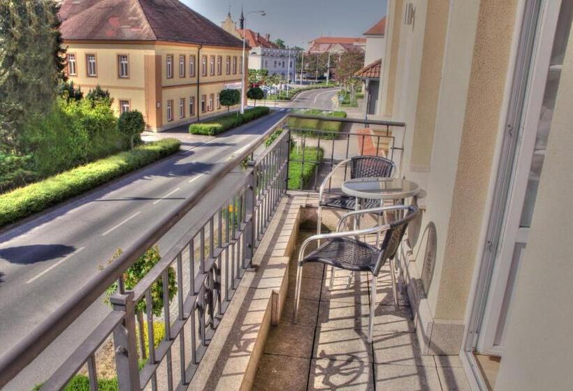 バルコニー付きデラックスルーム, Penzion Tillerova Vila