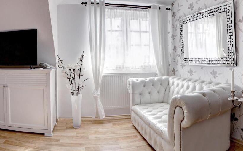 Номер Deluxe, Penzion Tillerova Vila