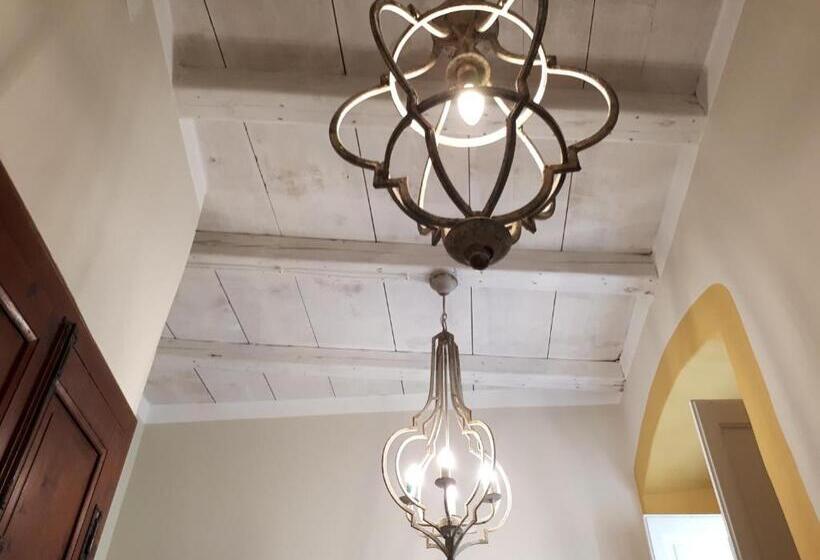 جناح جونيور مزوَّد بشرفة, Sofia Family Suites