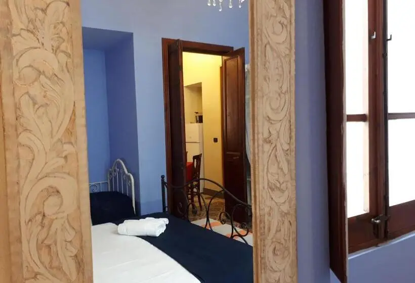 スタンダードスタジオ, Sofia Family Suites