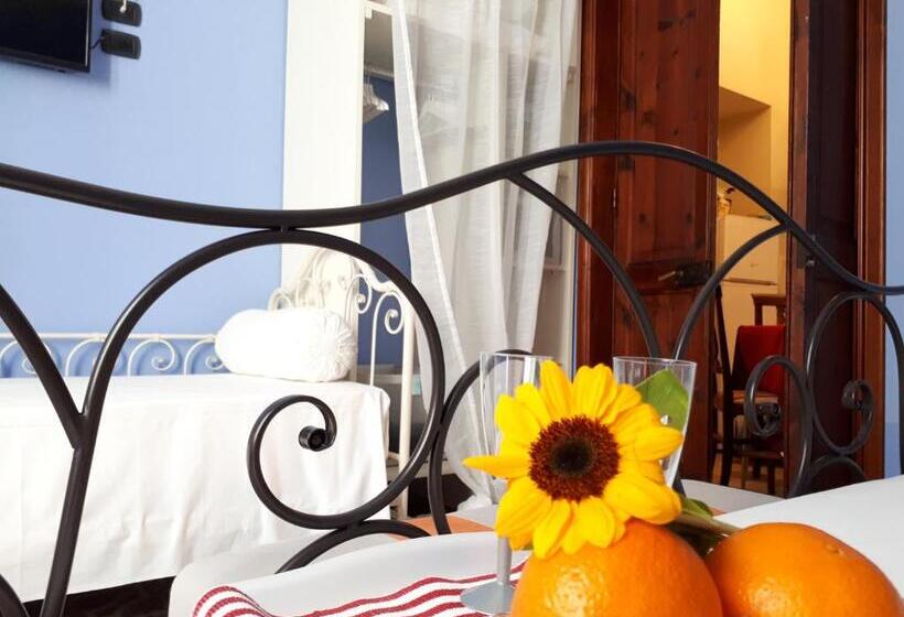 إستوديو قياسى, Sofia Family Suites