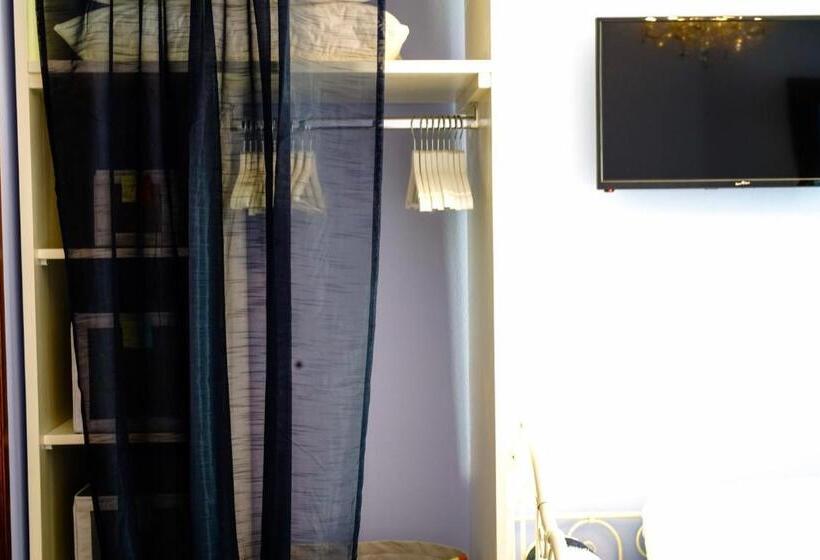 جناح جونيور مزوَّد بشرفة, Sofia Family Suites