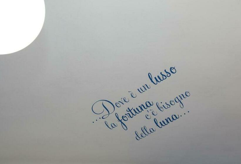 اتاق استاندارد اینتریور, Viale Italia 41: I Migliori Anni