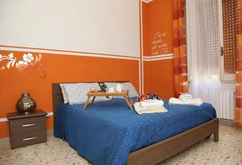 Standard room with outdoor bath, Viale Italia 41: I Migliori Anni