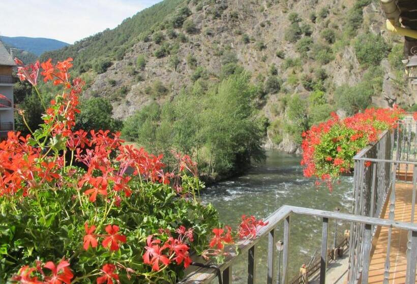 标准间带江景, De Rei