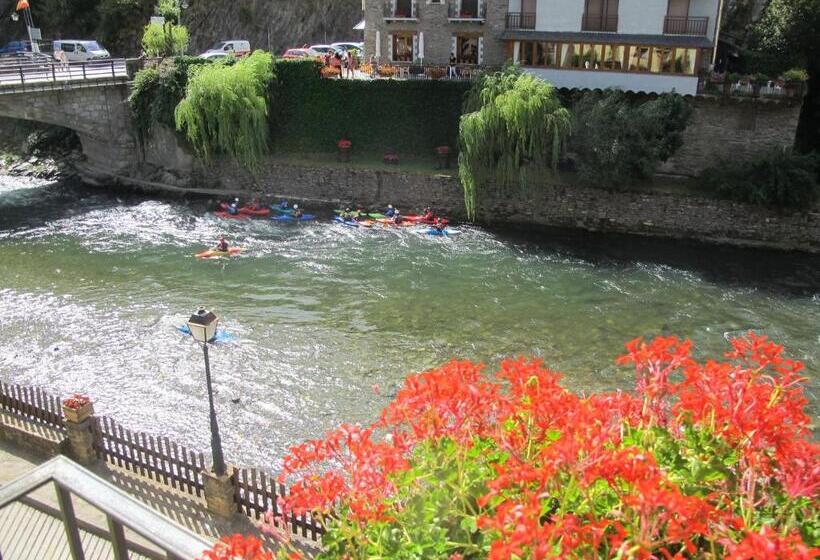 标准三人间, De Rei