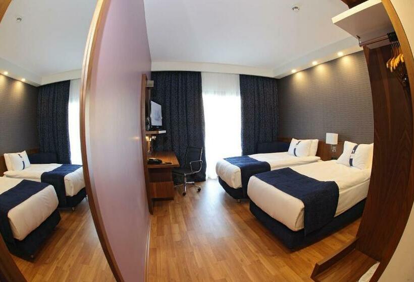 스탠다드 룸, Holiday Inn Express Manisa West, An Ihg